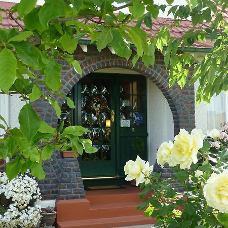 Highway House Bed And Breakfast Oamaru Kültér fotó